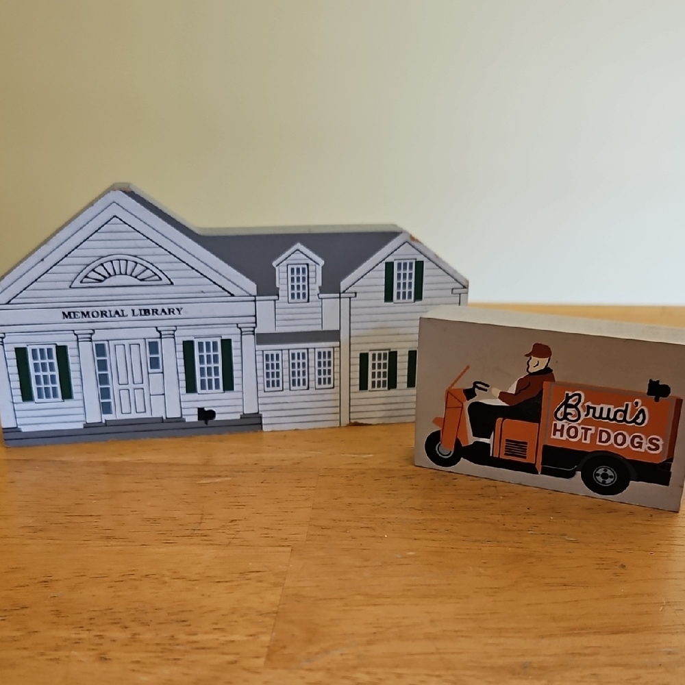 Cats Meow Boothbay Harbor Maine Memorial Library and Brud's Hot Dog Stand Set